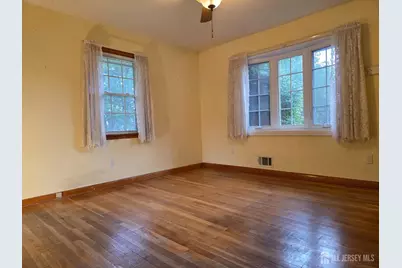 29 Orris Avenue, Piscataway Township, NJ 08854 - Photo 6