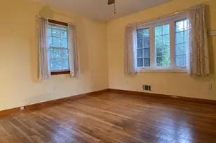 29 Orris Ave, Piscataway Township, NJ 08854 - Photo 6