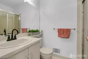 278 Penns Way, Bernards Township, NJ 07920 - Photo 18