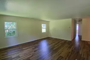 6 Flower Rd, Franklin Township, NJ 08873 - Photo 12
