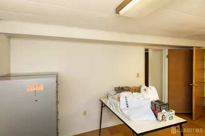 36 Brookfall Road, Edison, NJ 08817 - Photo 28