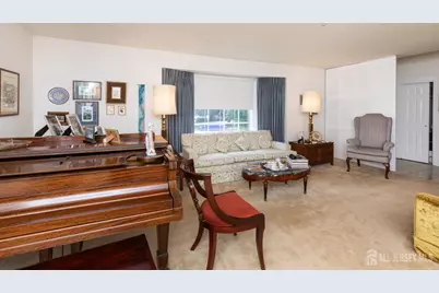 36 Brookfall Road, Edison, NJ 08817 - Photo 4