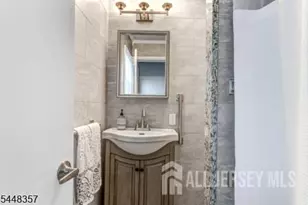 158 Stout Ave, Middlesex, NJ 08846 - Photo 12