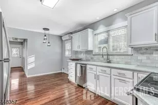 158 Stout Ave, Middlesex, NJ 08846 - Photo 4