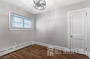 158 Stout Ave, Middlesex, NJ 08846 - Photo 14
