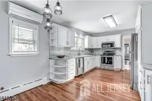 158 Stout Ave, Middlesex, NJ 08846 - Photo 2