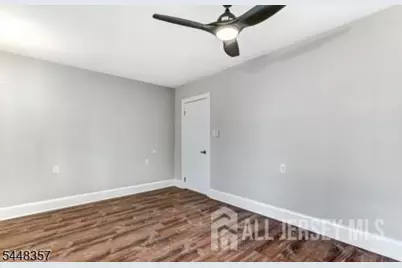 158 Stout Avenue #1, Middlesex, NJ 08846 - Photo 8