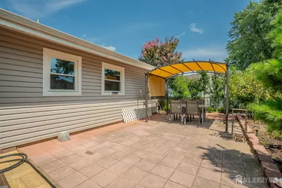 4 Hunterdon Avenue, Monroe Township, NJ 08831 - Photo 32