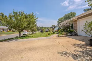 4 Hunterdon Ave, Monroe Township, NJ 08831 - Photo 6