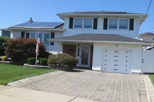 14 Sterling Ct, Perth Amboy, NJ 08861 - Photo 1