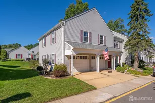406 Oxford Ln, Monroe Township, NJ 08831 - Photo 2