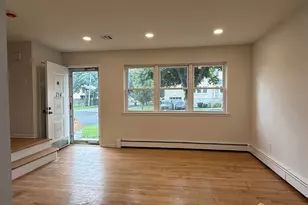754 Walnut St, Dunellen, NJ 08812 - Photo 2