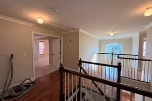 87 Timberhill Dr, Franklin Township, NJ 08823 - Photo 4