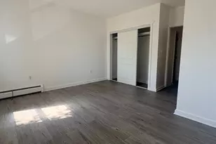 661 Catherine St, Perth Amboy, NJ 08861 - Photo 4