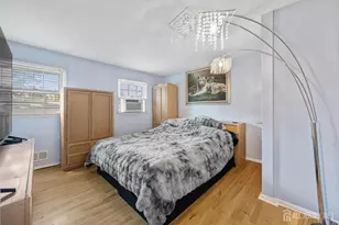 25 Hudson Rd, East Brunswick Township, NJ 08816 - Photo 16