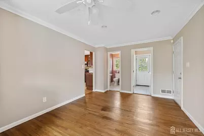 25 Hudson Road, East Brunswick Township, NJ 08816 - Photo 10