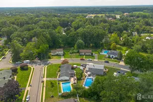 25 Hudson Rd, East Brunswick Township, NJ 08816 - Photo 32