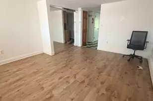 661 Catherine St, Perth Amboy, NJ 08861 - Photo 2