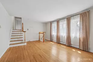 18 Carlton Ave, Monroe Township, NJ 08331 - Photo 4