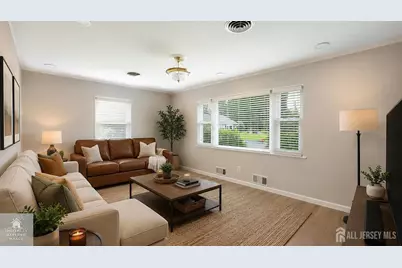 26 Lynn Avenue, Middlesex, NJ 08846 - Photo 2