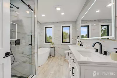 29 Lake Street, Jamesburg, NJ 08831 - Photo 20