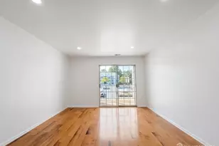 1013 Waterford Dr, Edison, NJ 08817 - Photo 6