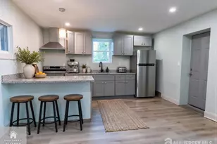 24 Sanford St, Trenton, NJ 08618 - Photo 10