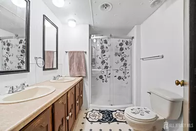 3 Carol Road, South Brunswick Township, NJ 08852 - Photo 10