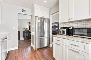 85 E Laurel St, Carteret, NJ 07008 - Photo 12
