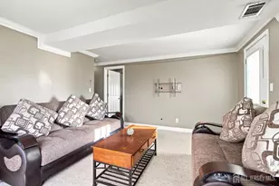 85 E Laurel St, Carteret, NJ 07008 - Photo 22