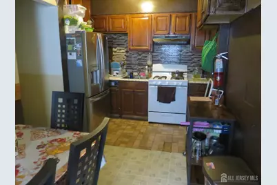131-133 Patterson Street, Perth Amboy, NJ 08861 - Photo 20
