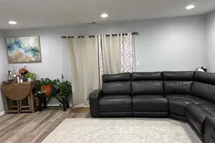 66 Redbud Rd, Piscataway Township, NJ 08854 - Photo 6