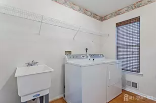 23 Crescent Rd, Old Bridge Township, NJ 08857 - Photo 20