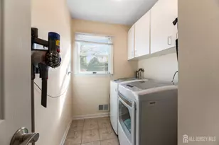 990 Hoover Dr, North Brunswick Township, NJ 08902 - Photo 30