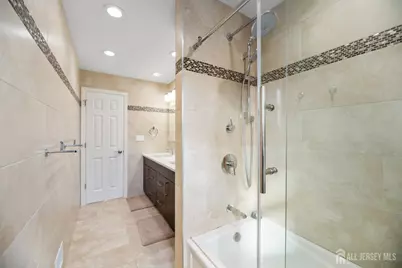 990 Hoover Drive, North Brunswick Township, NJ 08902 - Photo 28