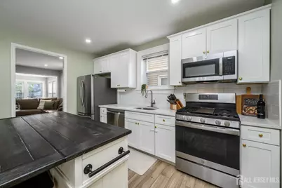 304 Myrtle Avenue, Garwood, NJ 07027 - Photo 12