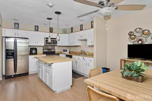 5 Thomas Paine Dr, Monroe Township, NJ 08831 - Photo 10