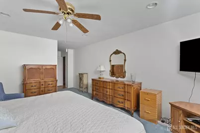 5 Thomas Paine Drive, Monroe Township, NJ 08831 - Photo 16