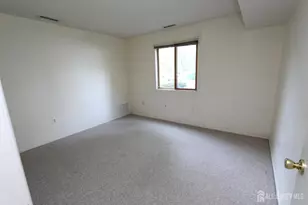 1105 Aspen Dr, Plainsboro Township, NJ 08536 - Photo 10