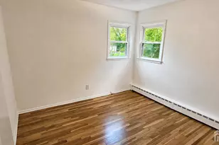 10 Columbia Pl, Sayreville, NJ 08859 - Photo 8