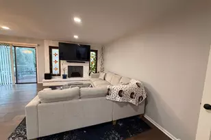 130 Highview Dr, Woodbridge Township, NJ 07095 - Photo 2