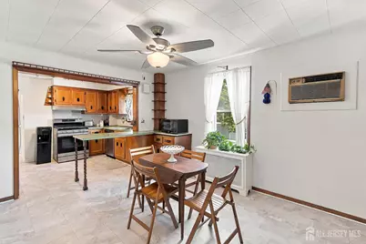 393 Prospect Street, South Amboy, NJ 08879 - Photo 12