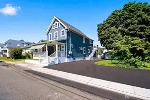 393 Prospect St, South Amboy, NJ 08879 - Photo 4
