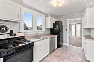 393 Prospect St, South Amboy, NJ 08879 - Photo 32