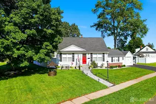 52 Leeds Dr, South Plainfield, NJ 07080 - Photo 4