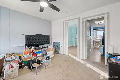 38 W Somerset Street, Raritan, NJ 08869 - Photo 8