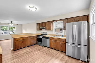 14 Dayton Avenue, Middlesex, NJ 08846 - Photo 12