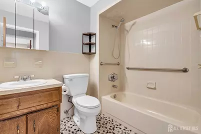 14 Dayton Avenue, Middlesex, NJ 08846 - Photo 20