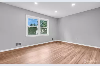 14 Dayton Avenue, Middlesex, NJ 08846 - Photo 16