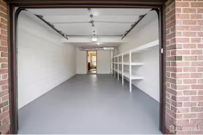 260 Westgate Drive, Edison, NJ 08820 - Photo 24